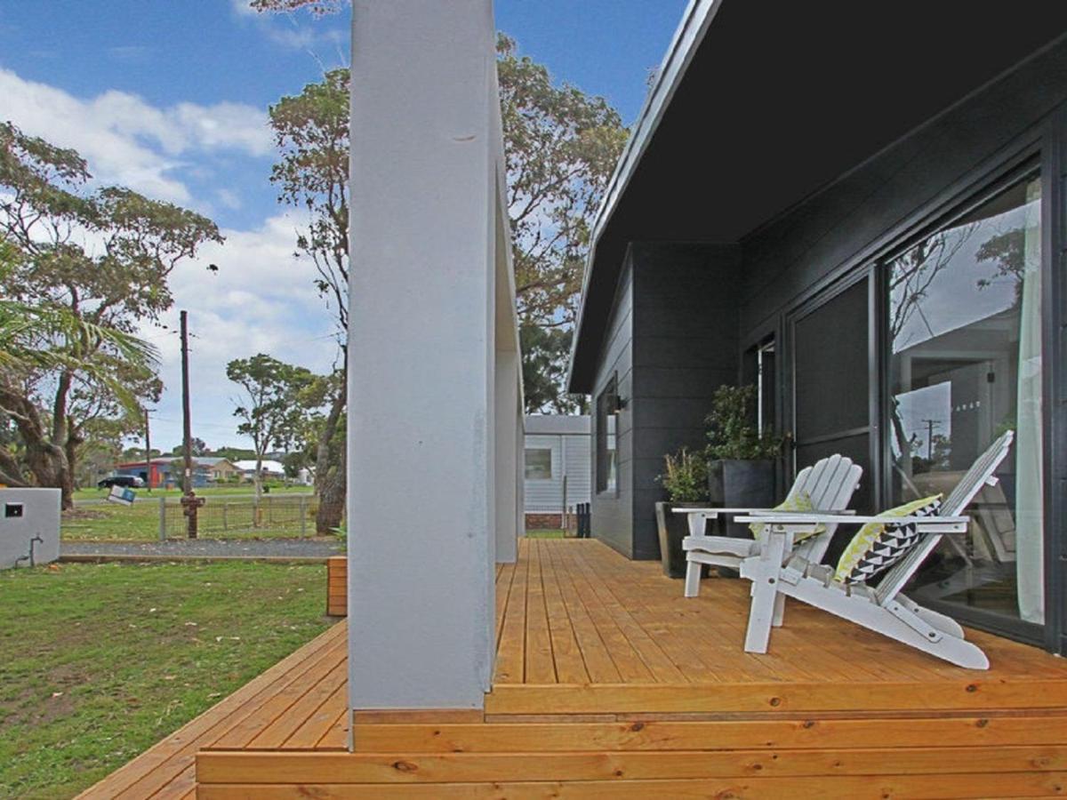 Shady Palms Villa Culburra Beach Exterior photo